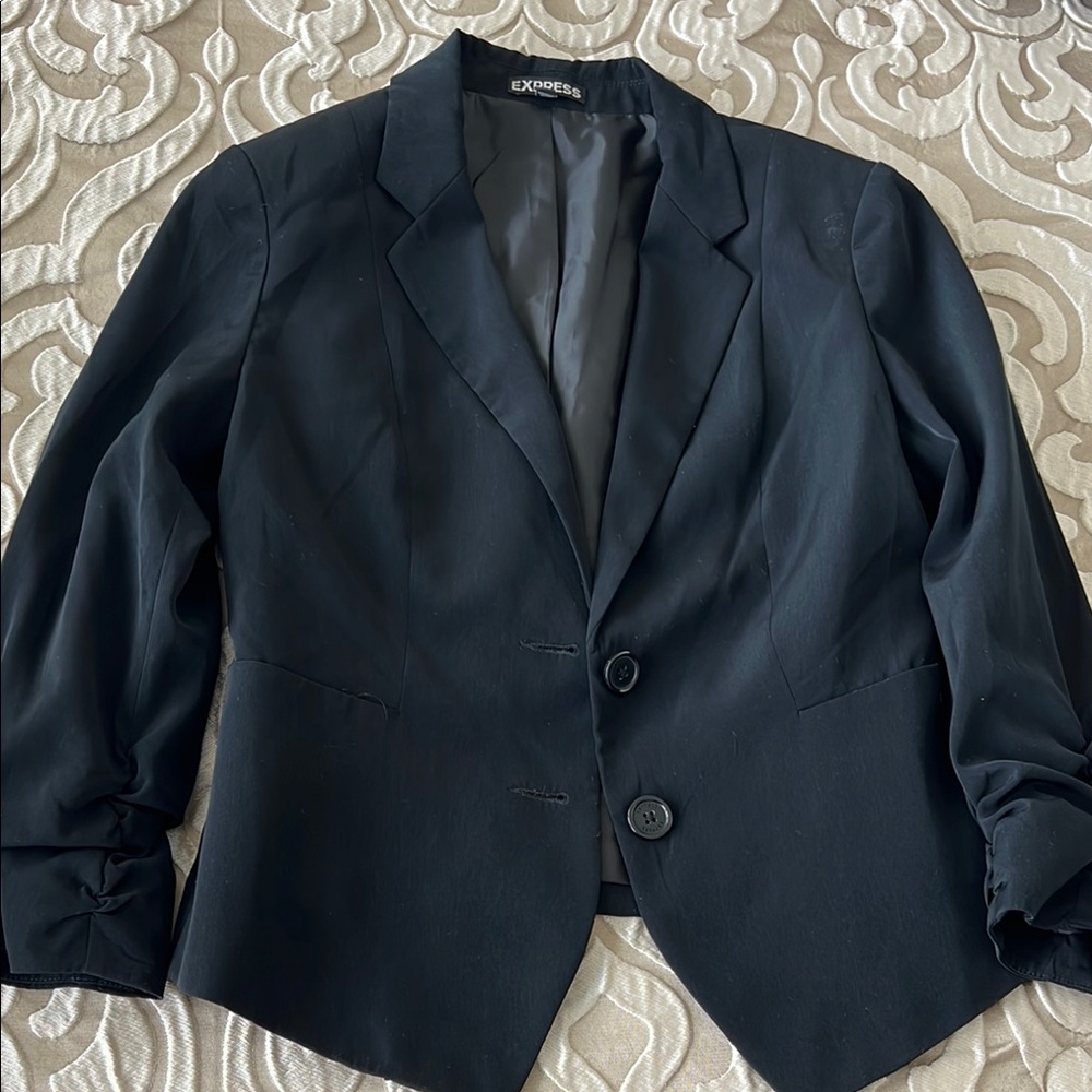 Express Black Blazer with Notched Lapels and Structured Shoulders